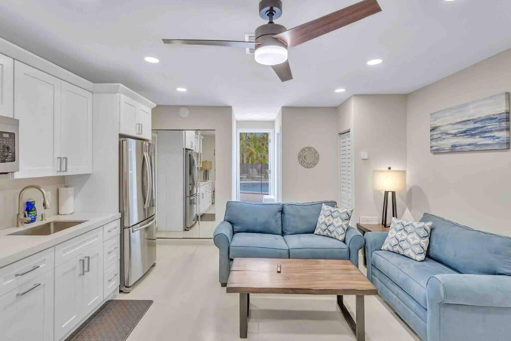 Rare Hidden Getaway Heated Pool 1.5 Acres! Sleeps 16 Fort Lauderdale Exterior foto
