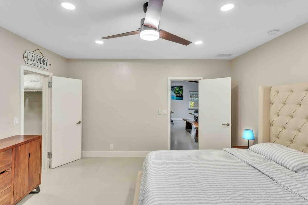 Rare Hidden Getaway Heated Pool 1.5 Acres! Sleeps 16 Fort Lauderdale Exterior foto